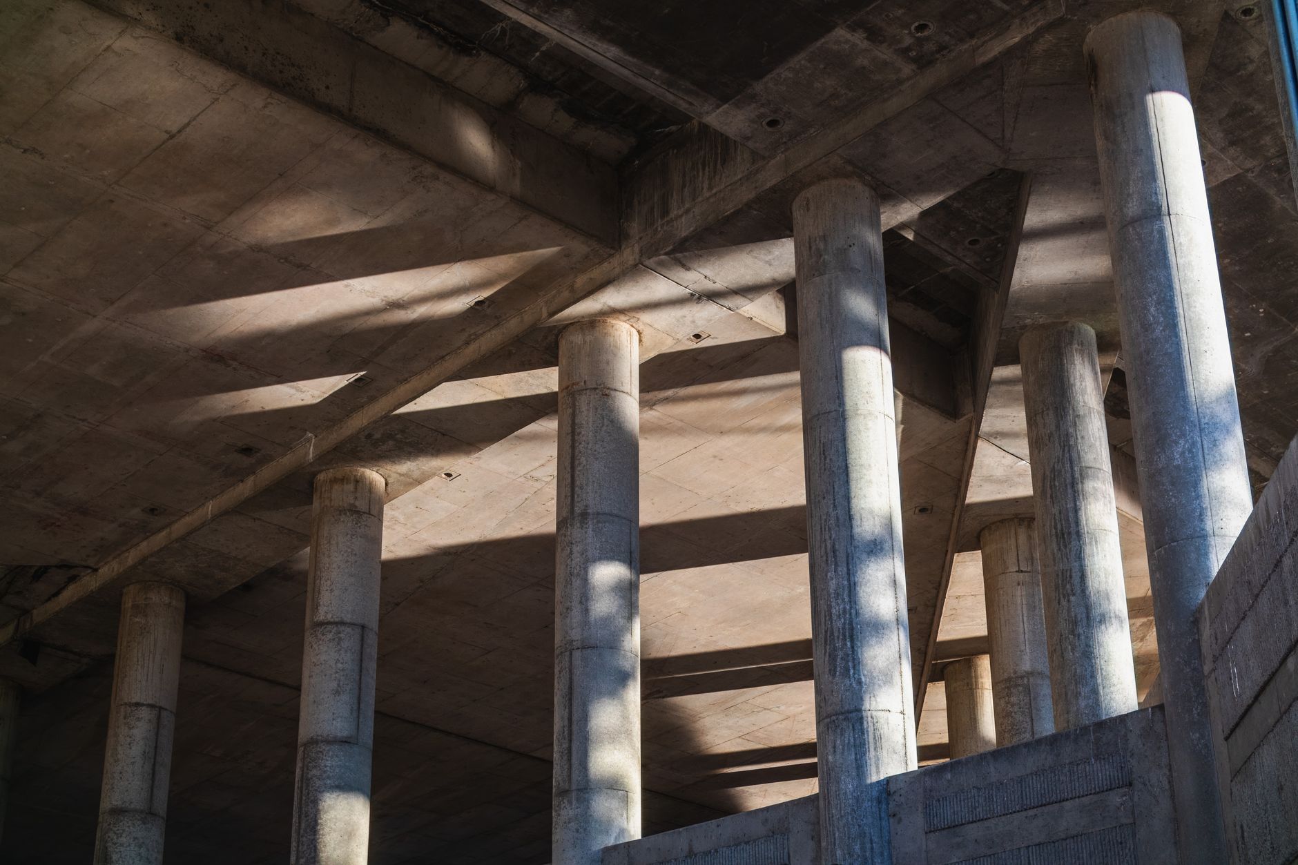 Pilar estructural — definición y uso en España
